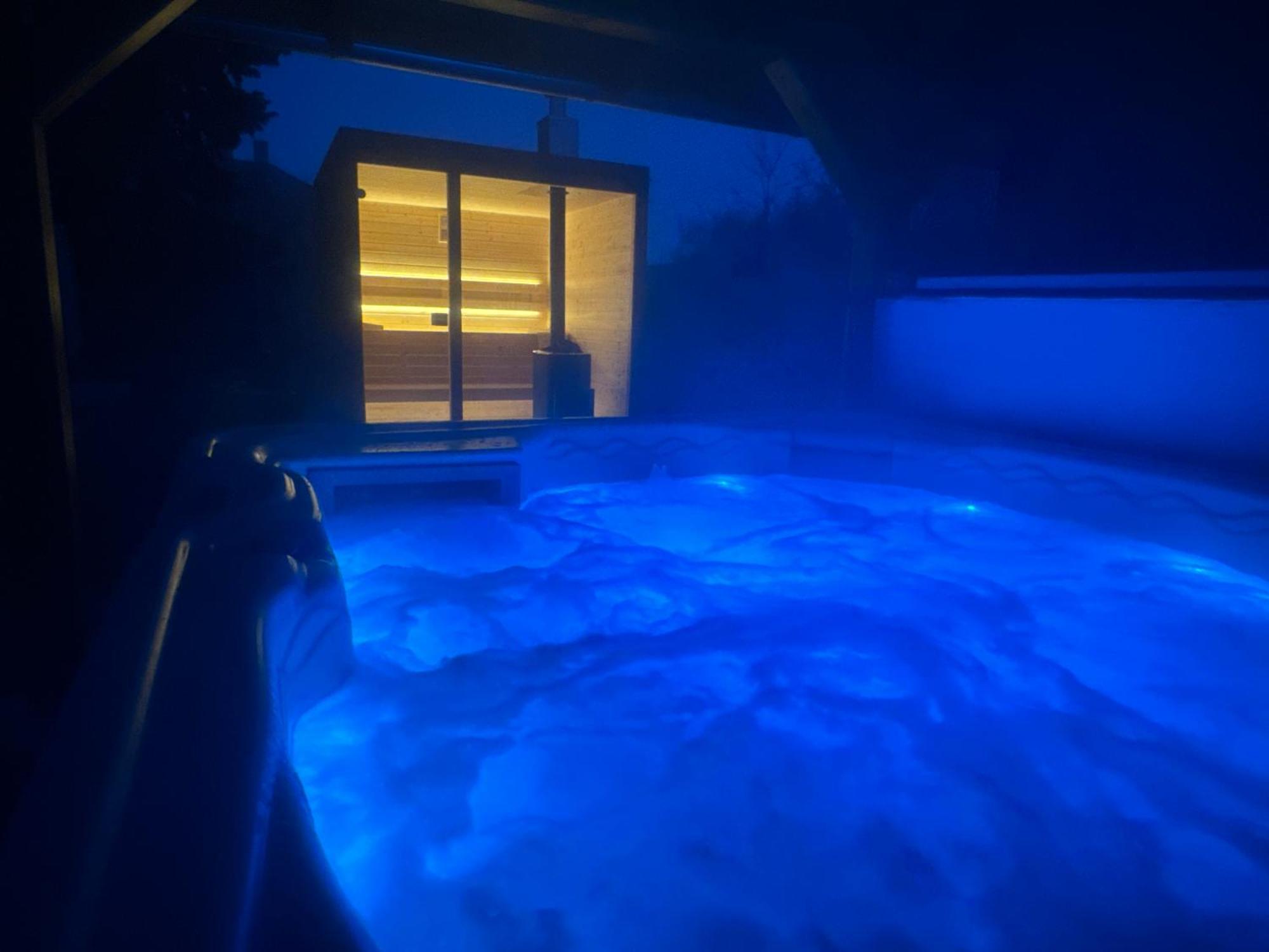Balaton Apartman Balatonmáriafürdő Exteriör bild