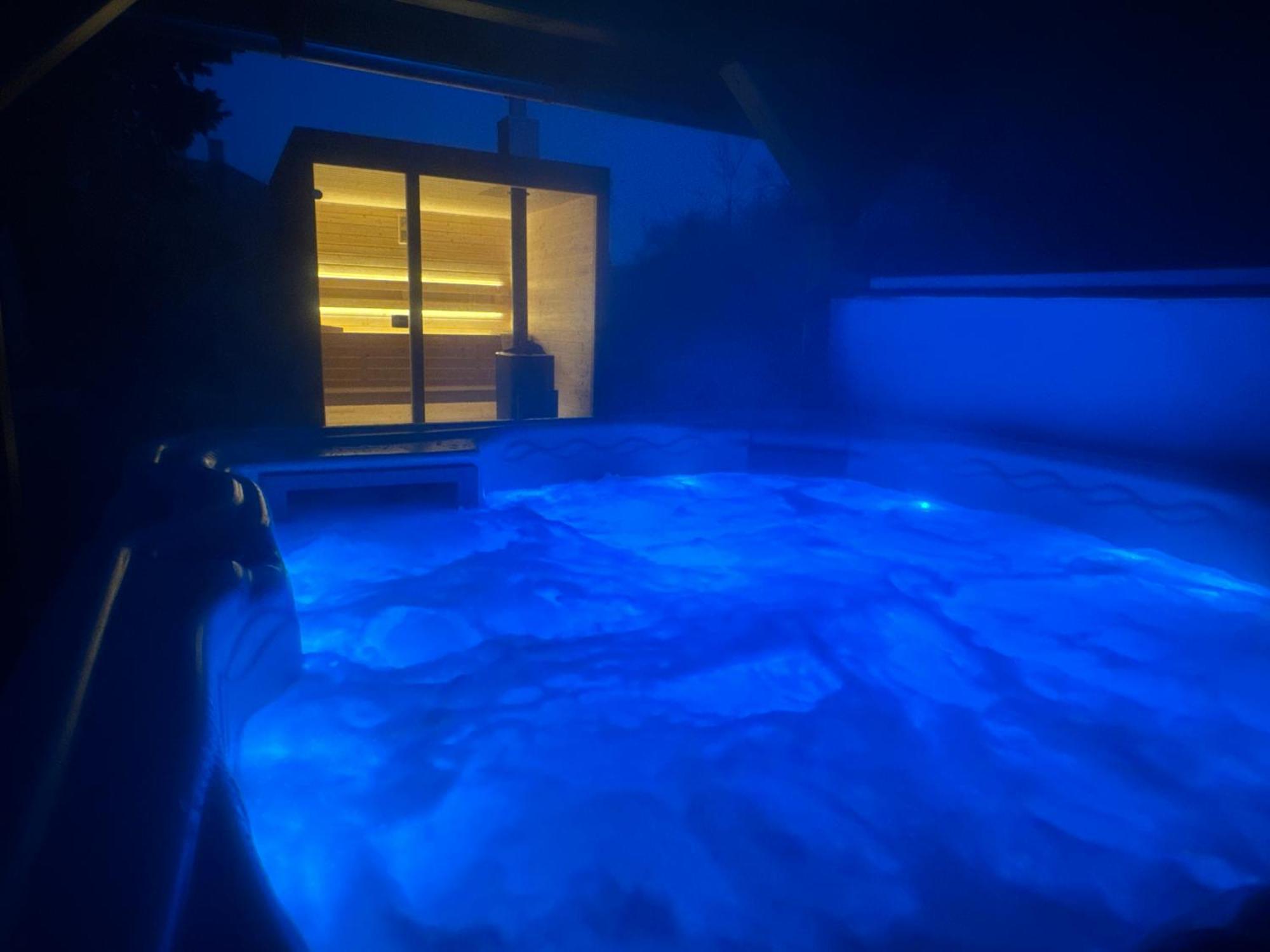 Balaton Apartman Balatonmáriafürdő Exteriör bild