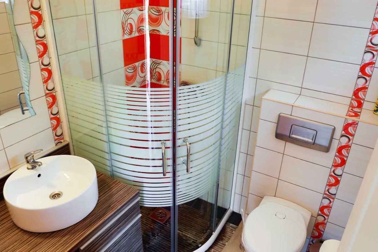 Balaton Apartman Balatonmáriafürdő Exteriör bild